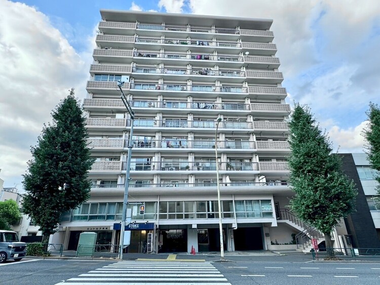 その他 飽きのこないシンプルモダンな外観です。