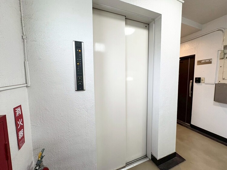 その他 エレベーター完備のため荷物が多くなっても安心。