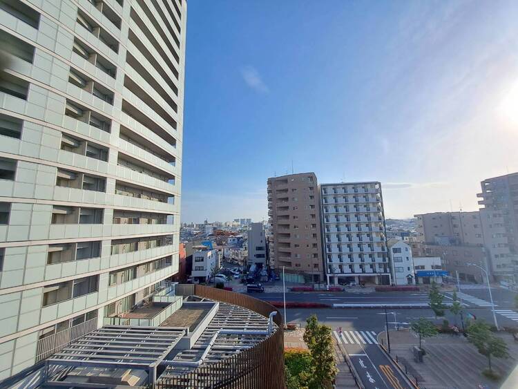 その他 眺望や窓からの景色が良いと、家で過ごす時間も快適です。