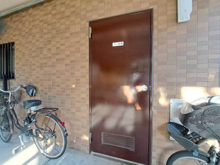 その他 ゴミ置場。綺麗に管理されております。