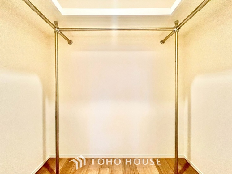 収納 庭付き一軒家の開放感と、堅牢なセキュリティの融合。戸建ての憧憬とマンションの利便を同時に手に入れる、人生を全うするに足る「究極の選択」を。
