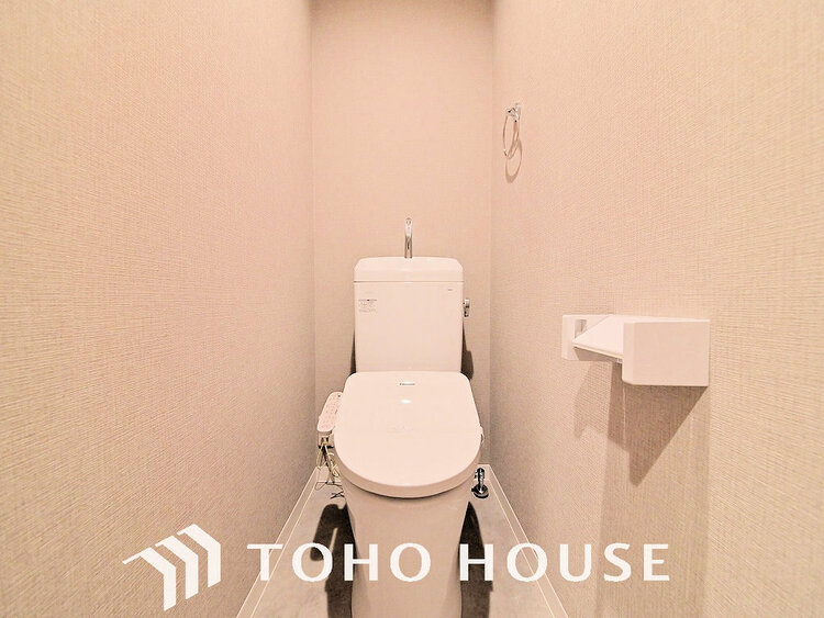 トイレ トイレには快適な温水洗浄便座付