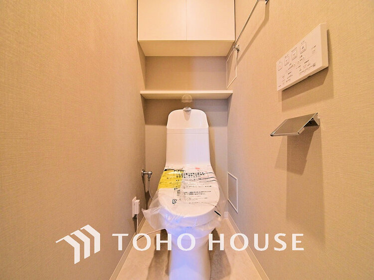 トイレ トイレには快適な温水洗浄便座付