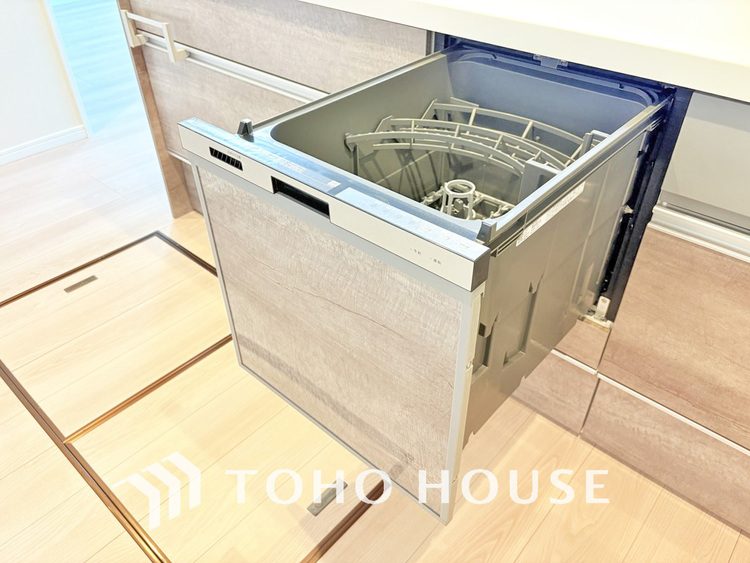 その他 ビルトイン式食洗機完備のシステムキッチンで食後もゆったり家族団らん