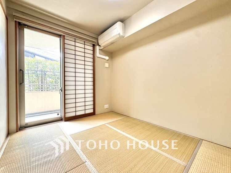 内装 ◆瀟洒な空間◆落ち着きのある彩が見事に調和させた瀟洒な空間を演出。ここに集まる家族の会話と笑顔が絶え間なく続く幸せな空間。