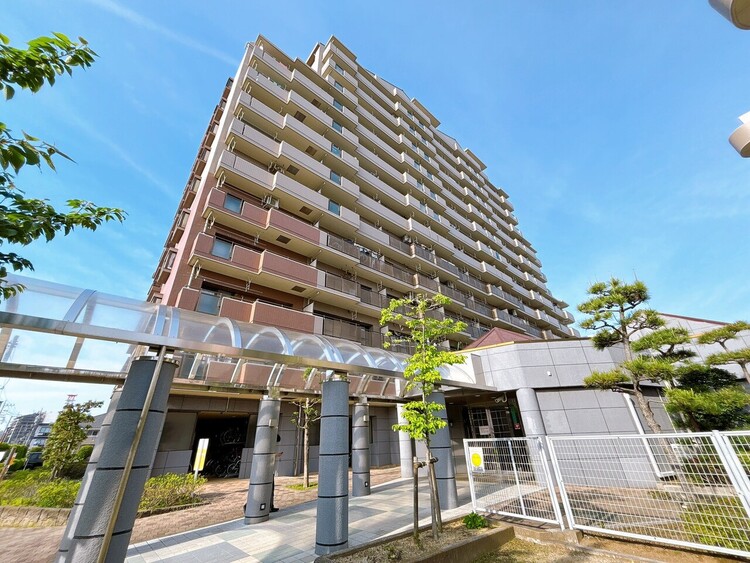 外観 資料には掲載していない情報が、現地にはたくさんあります。是非一度、現地をご確認ください。