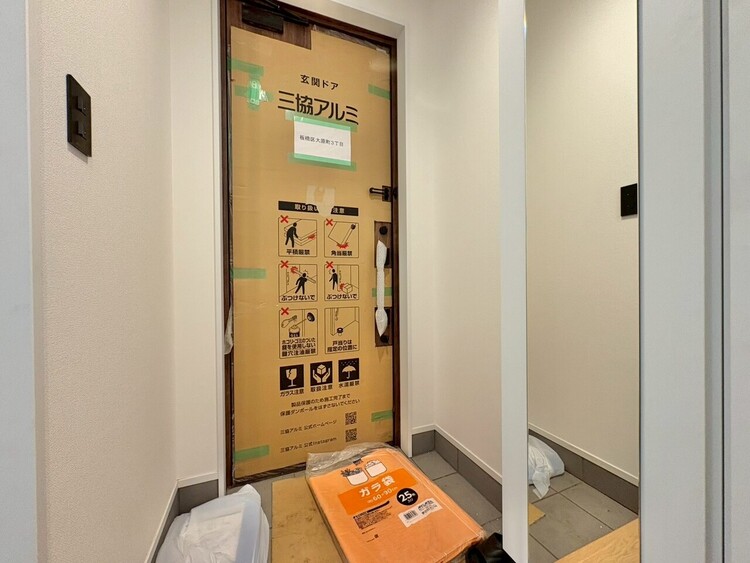 玄関 シューズボックスを完備した玄関です。