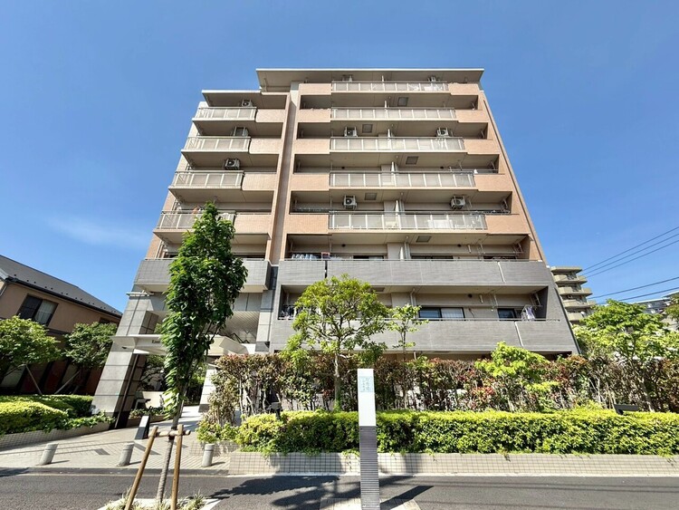 外観 資料には掲載していない情報が、現地にはたくさんあります。是非一度、現地をご確認ください。
