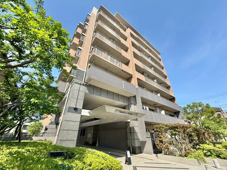 外観 現地に足をお運びいただいた際には、周辺散策などをお勧めいたします。