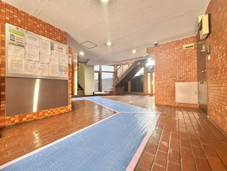 その他 館内は静寂な中が保たれており、管理が行き届いている印象を受けました。