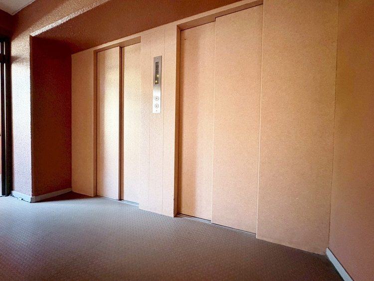 その他 エレベーター完備のため荷物が多くなっても安心。