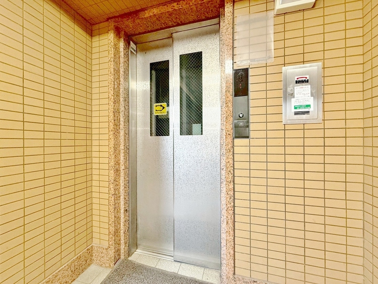 その他 エレベーターの管理も、きちんと行き届いてます。