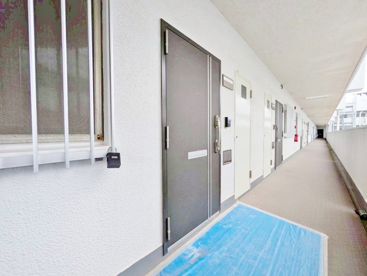 玄関 玄関を開ければ、そこは安らぎのご自宅。
