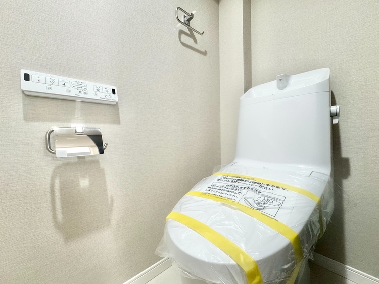 トイレ 暮らしの中のさりげないひとときの快適さにも、こだわりを、持って設備を配しております。