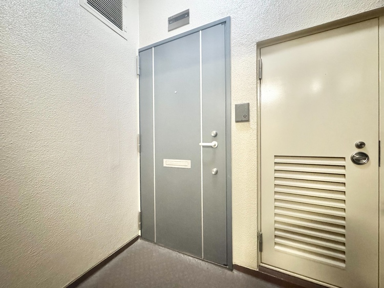 玄関 玄関を開ければ、そこは安らぎのご自宅。