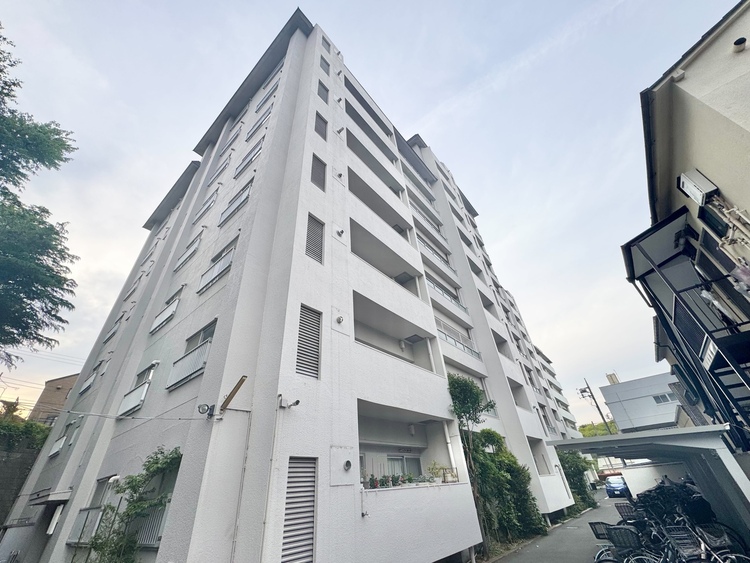 外観 ライフプランニングからローンまで、一貫してご説明させていただきます。お気軽にお問い合わせくださいませ。