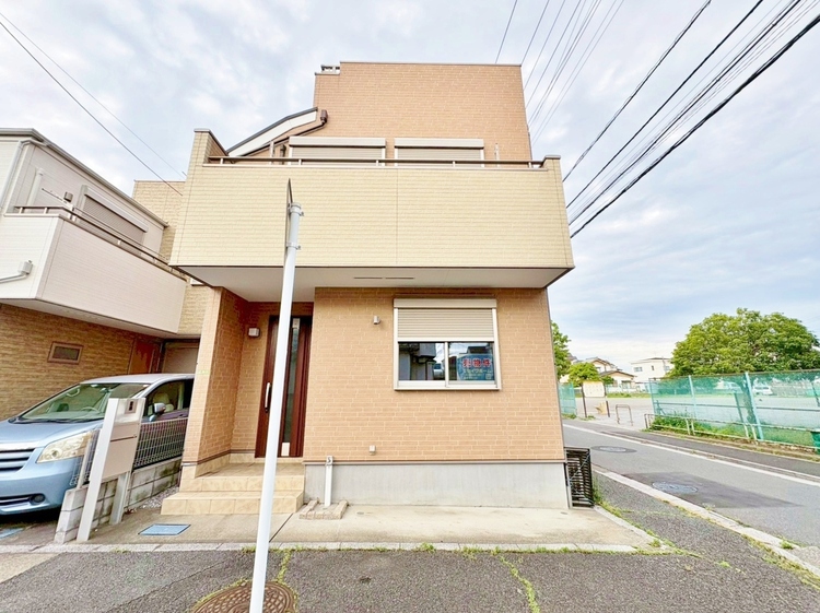 外観 資料には掲載していない情報が、現地にはたくさんあります。是非一度、現地をご確認ください。