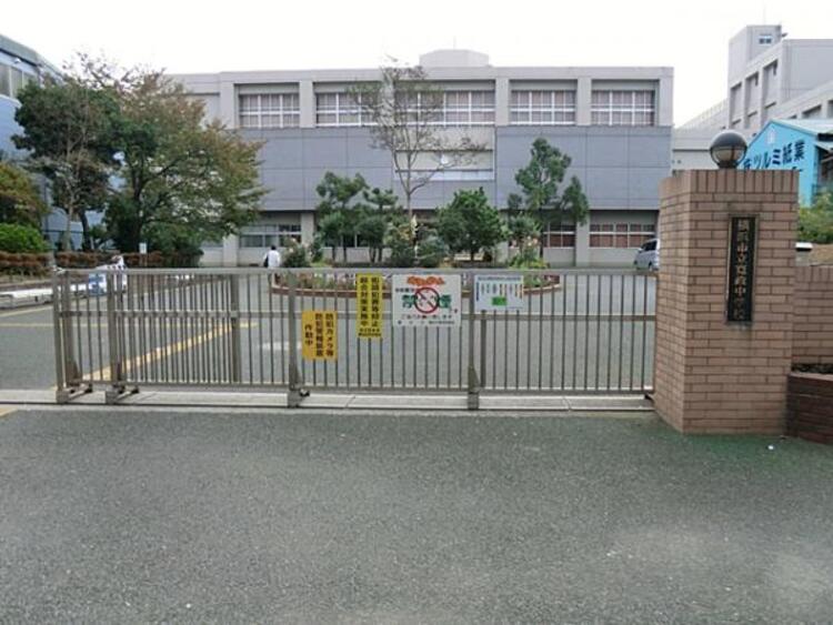 周辺 寛政中学校	1600m