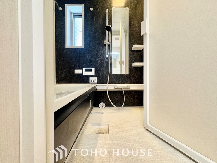 風呂 【BATHROOM】◆プライベートな空間◆simpleだからrelaxできるんです。