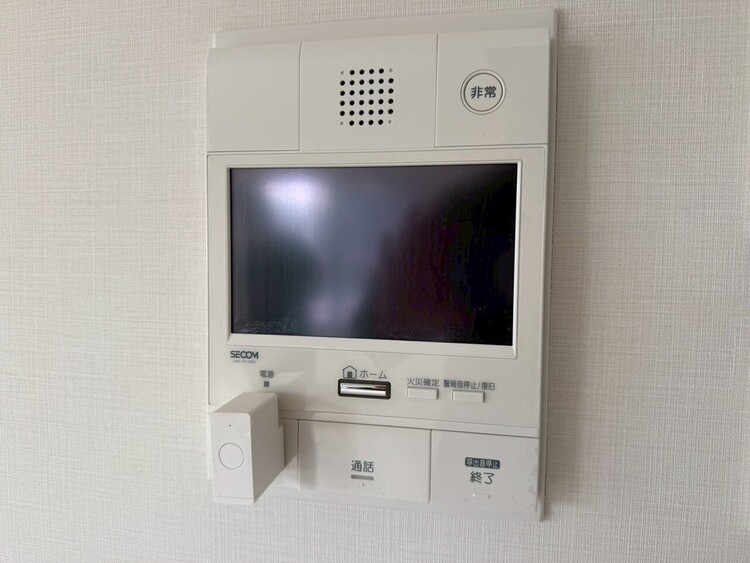 その他 誰が来てもわかる様にモニター付きインターホンを設置。