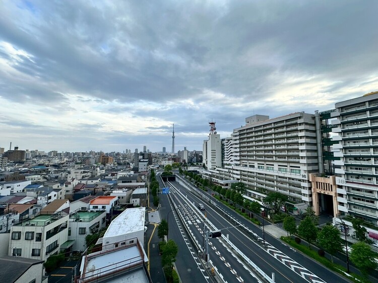 その他 眺望や窓からの景色が良いと、家で過ごす時間も快適です。