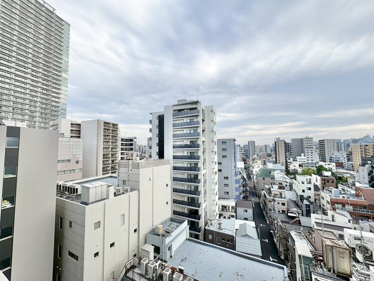 その他 眺望や窓からの景色が良いと、家で過ごす時間も快適です。