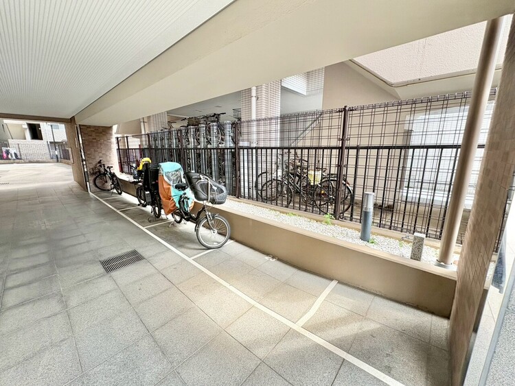 その他 駐輪場も綺麗に整頓されています。※空き状況は都度ご確認下さい。