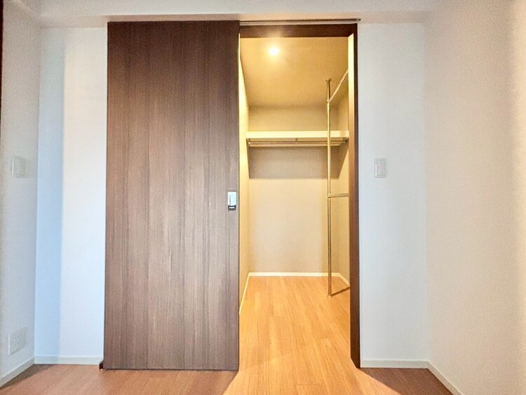 その他 収納スペースが付いていて、お部屋を広く使っていただけます。