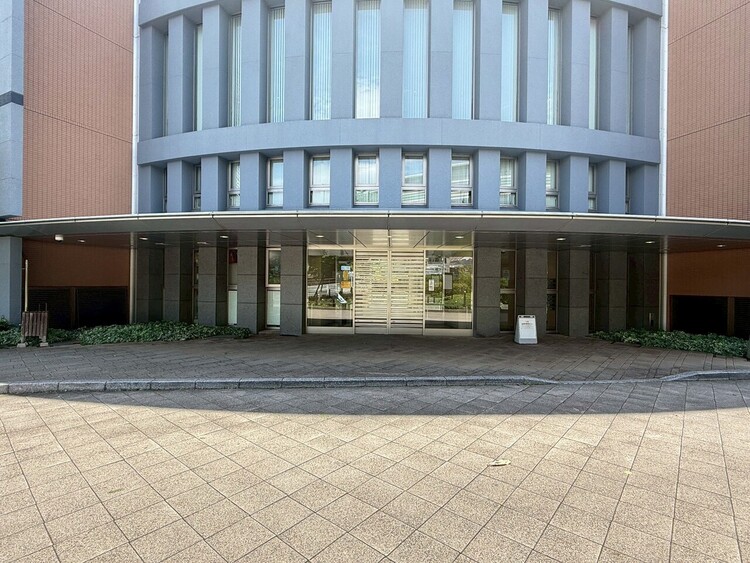 その他 上質感漂う玄関アプローチです。