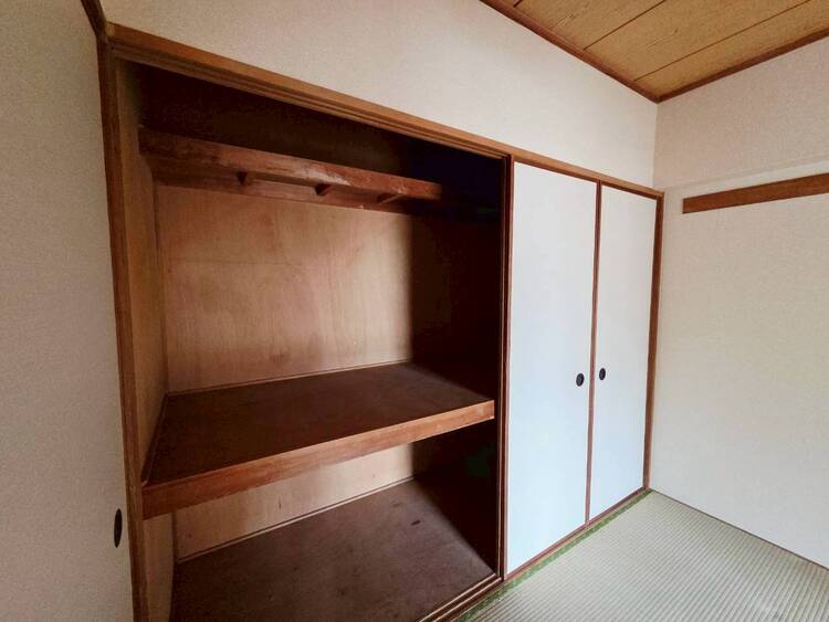 その他 収納スペースが付いていて、お部屋を広く使っていただけます。