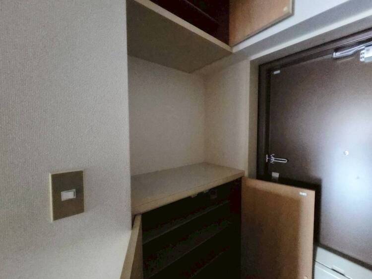 その他 家電やスーツケース、ストック品など何でも片付く嬉しい空間です。