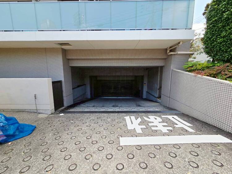 その他 駐車スペースが嬉しいですね。※空き状況は都度ご確認下さい。