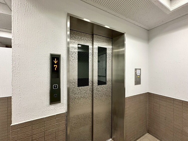 その他 エレベーター完備のため荷物が多くなっても安心。