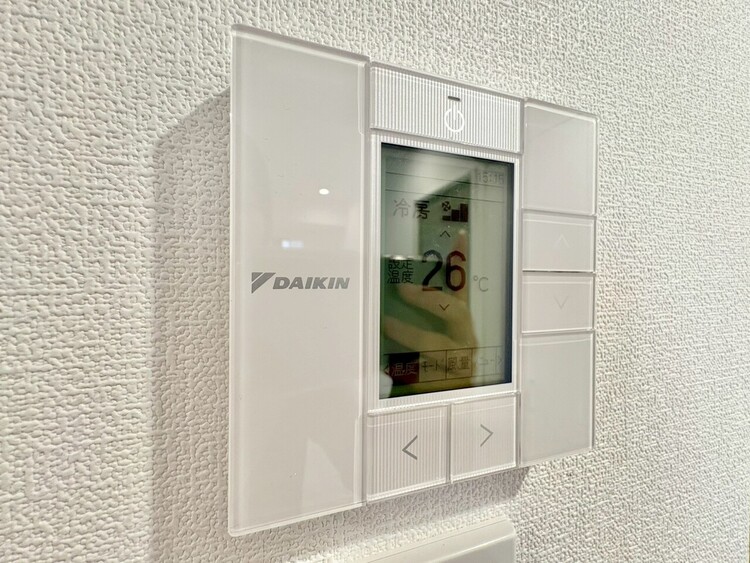 その他 見やすい画面で操作しやすい給湯パネル。