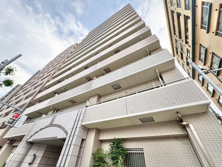 その他 飽きのこないシンプルモダンな外観です。