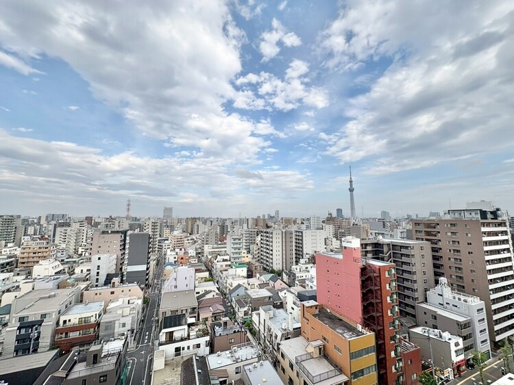 その他 眺望や窓からの景色が良いと、家で過ごす時間も快適です。