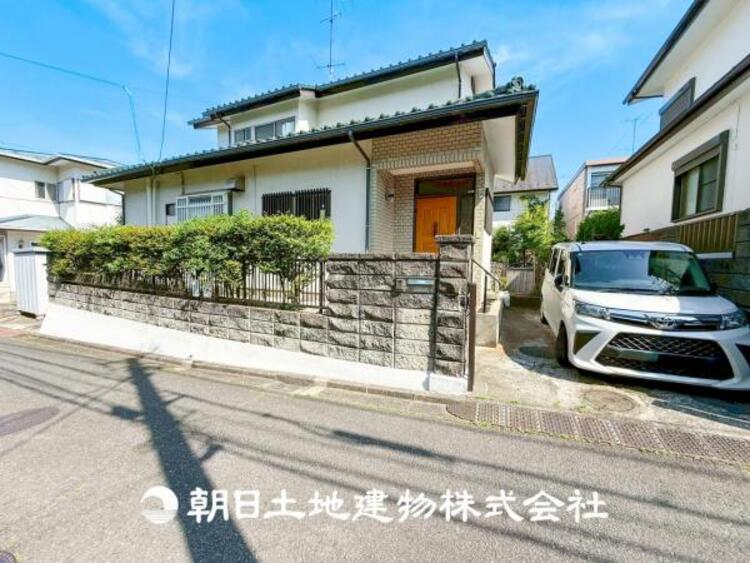 外観 【外観写真】穏やかな風と陽光、日常生活を一段と心地よいものにしています。周辺とのコラボにより明るく開放的な空間を演出。