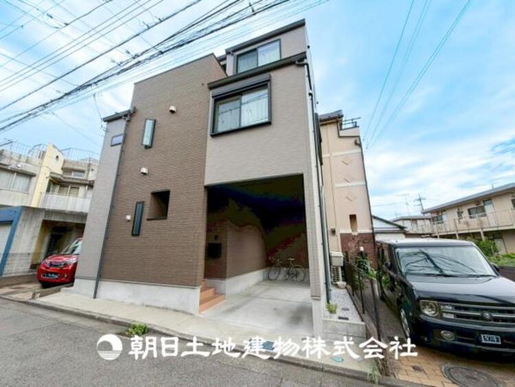 外観 【外観写真】その家から感じられる、気品・上質・重厚感・極細やかさ、そのすべては見た者に安らぎを与える特別な空間です。ここに住むからこそ意味がある。すべての（始まり）をここから迎えましょう。