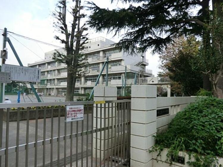 周辺 横浜市立石川小学校まで約640ｍ