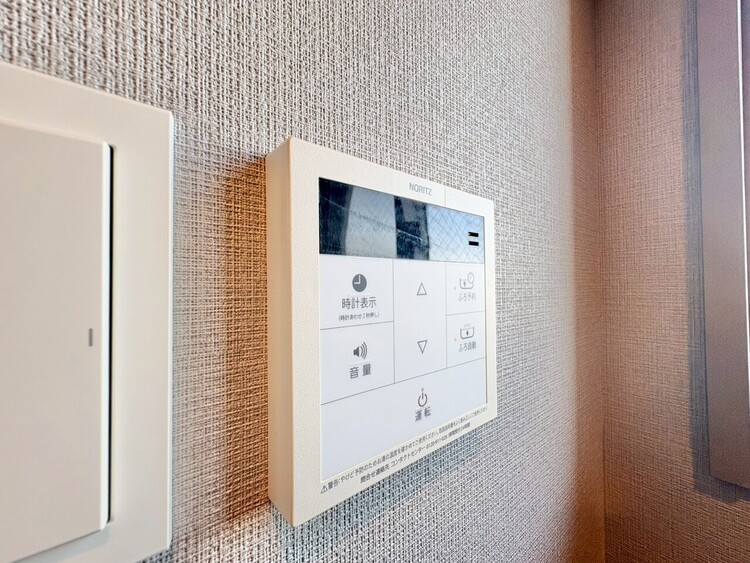 設備 見やすい画面で操作しやすい給湯パネルです。