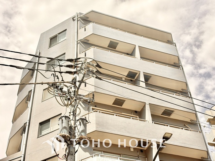 風呂 浴室は一日の疲れを癒す特別な空間。清潔感と快適性で心身ともにリフレッシュできます。