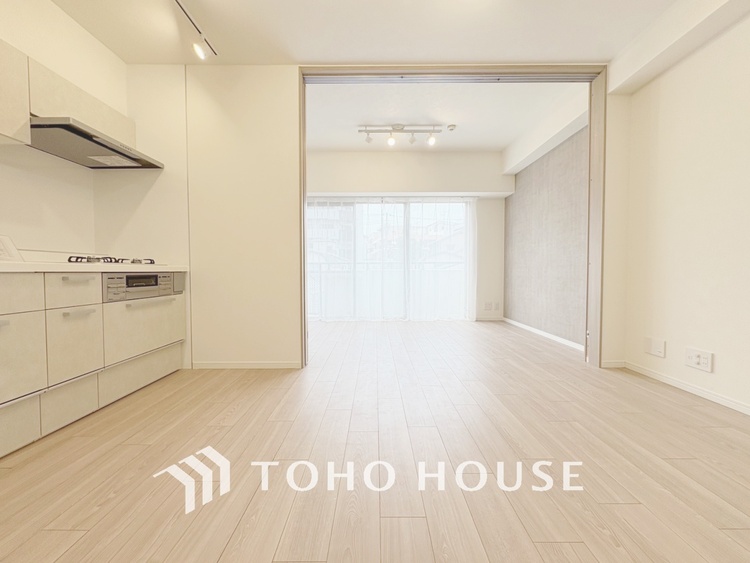 内装 【LIVING】◆Sunshine◆光が燦々と入り、いるだけで気持ちいい。「開放的でゆとりあるお部屋です。」
