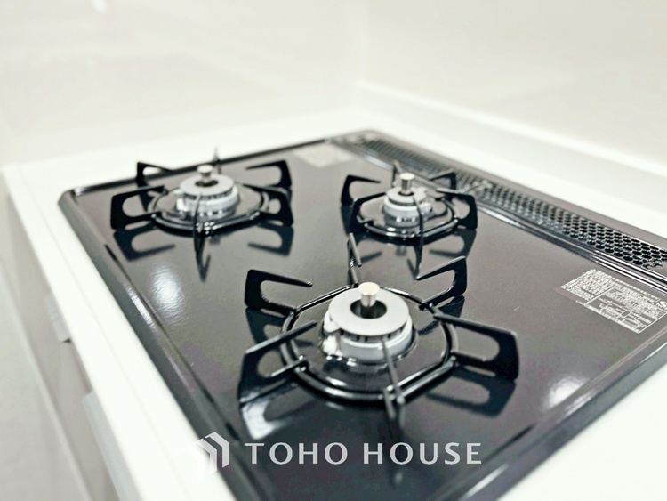 キッチン 【KITCHEN】◆家族のおはよう◆の声を笑顔で迎えてあげられるシステムキッチン。朝ごはんが楽しみでちょっと早起きしたくなるんです。