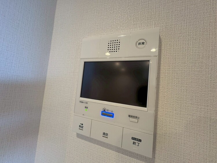 その他 誰が来てもわかる様にモニター付きインターホンを設置。