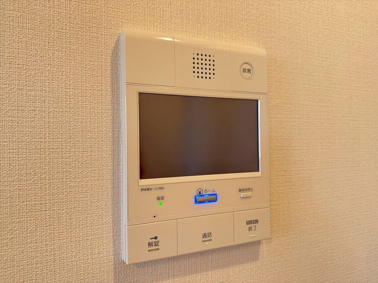 その他 誰が来てもわかる様にモニター付きインターホンを設置。