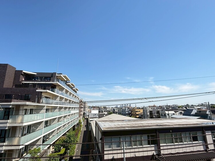 その他 眺望や窓からの景色が良いと、家で過ごす時間も快適です。