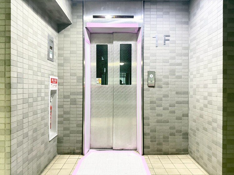 その他 エレベーター完備のため荷物が多くなっても安心。
