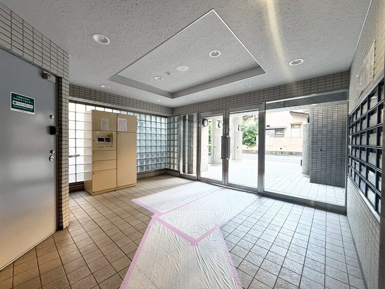 その他 館内は静寂な中が保たれており、管理が行き届いている印象を受けました。