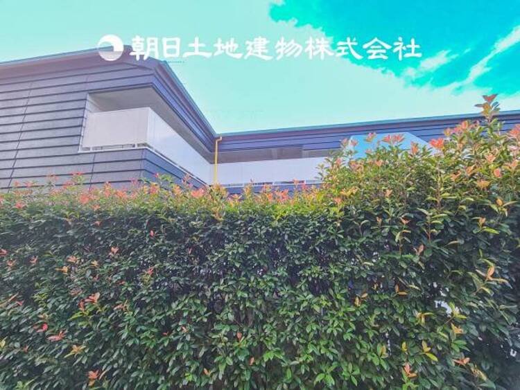 その他 【眺望】太陽に愛された家。陽当り・通風に優れた魅力的で快適さを追求した住宅です。ここに住むからこそ意味がある。そんな特別感に浸りながら、毎日をお過ごし下さい。