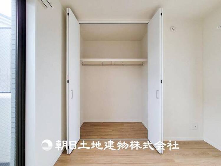 収納 【収納】部屋ごとに設けた収納は住みやすさへのこだわりがあります。シンプルで使いやすい収納スペース。